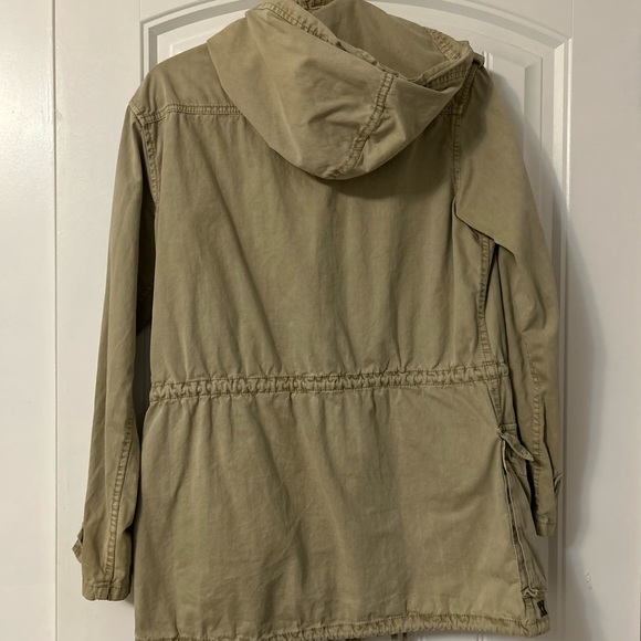 Talula Beige Utility Jacket 🧥 - Picture 3 of 3